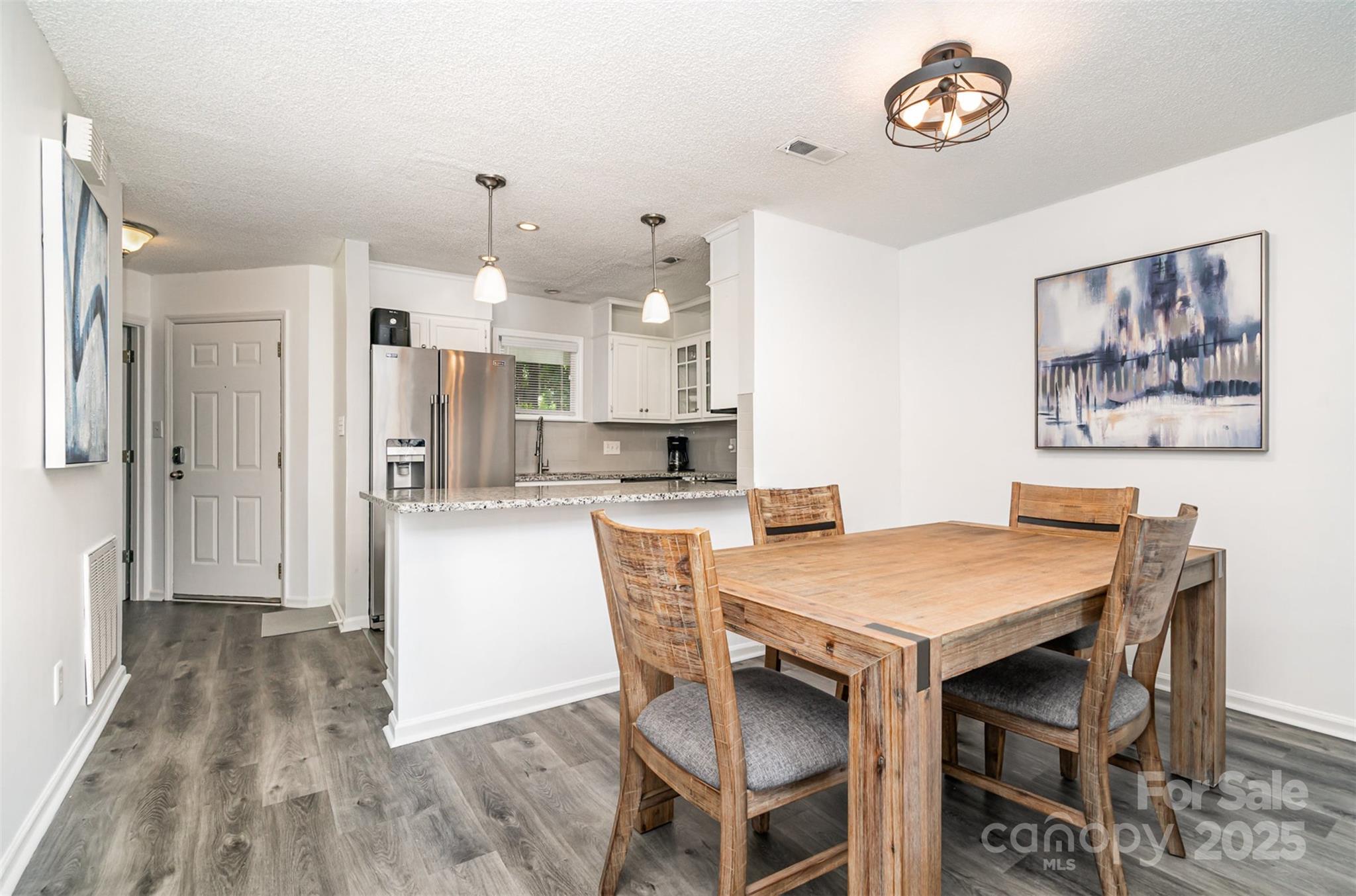 9041 J M Keynes Drive