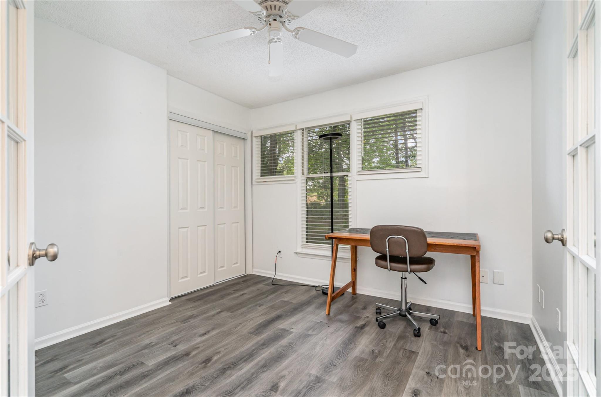 9041 J M Keynes Drive