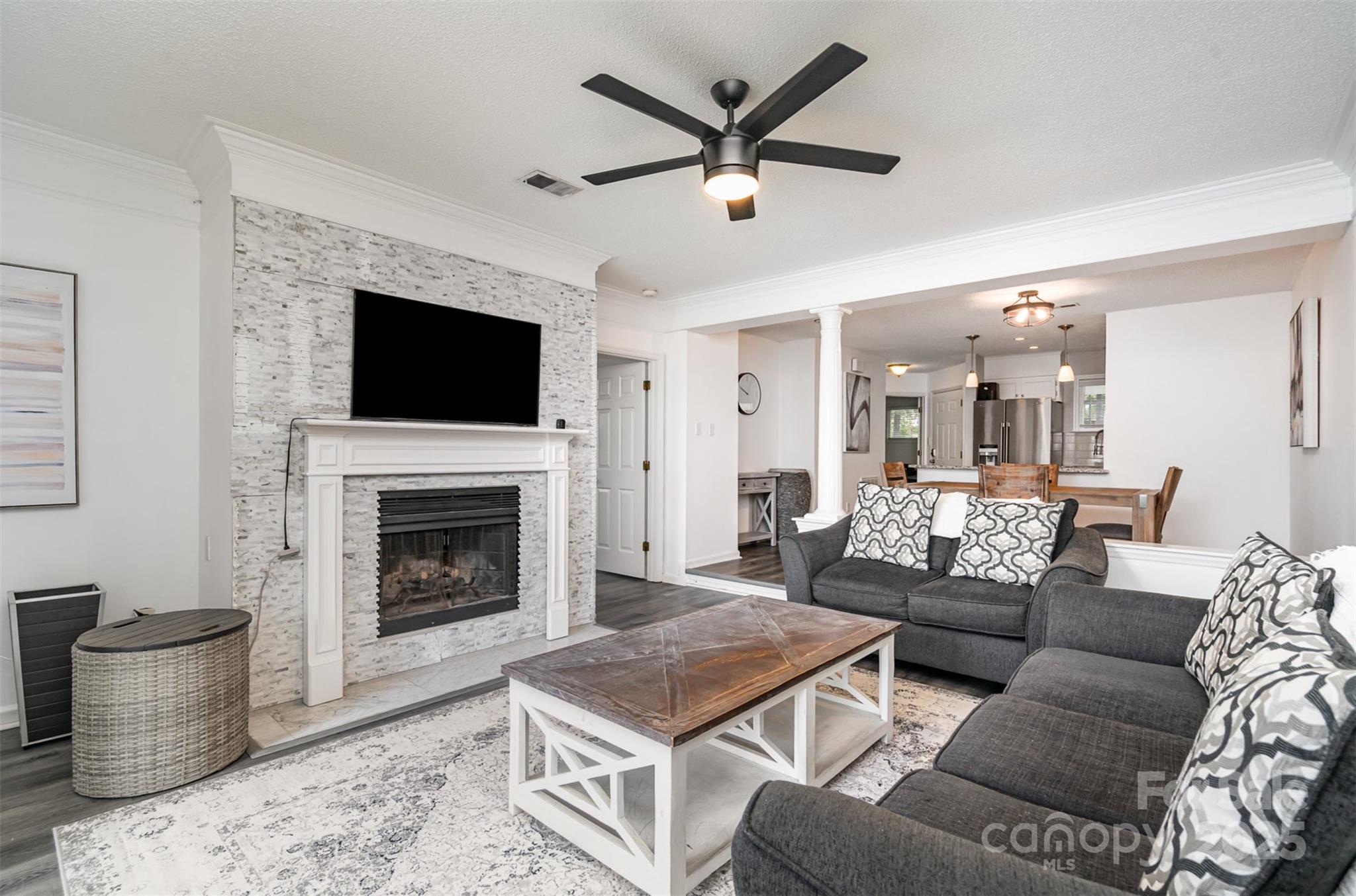 9041 J M Keynes Drive