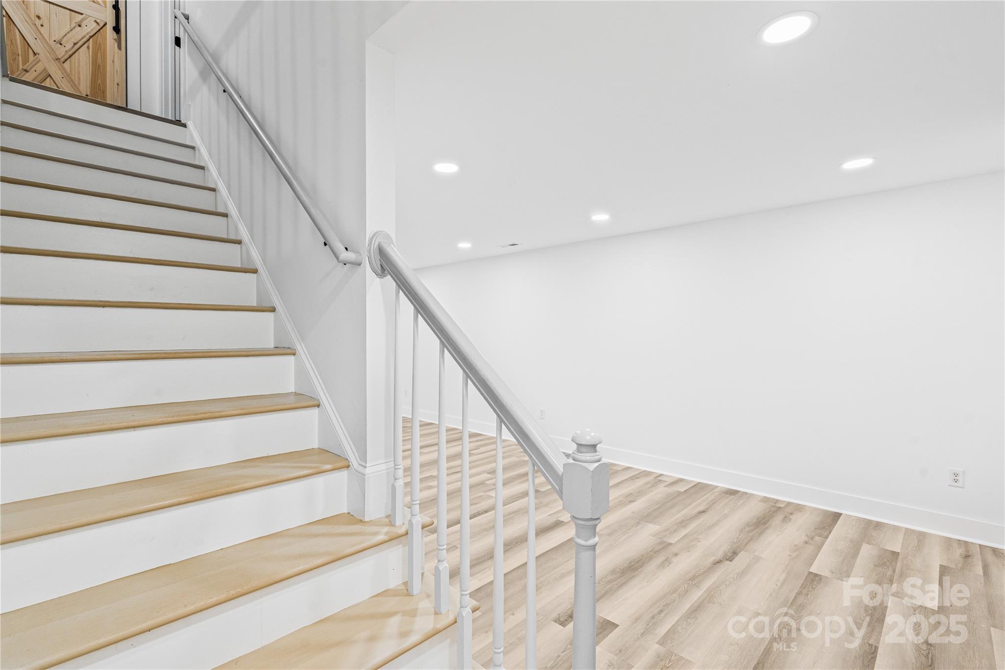 2105 Timber Ridge Road