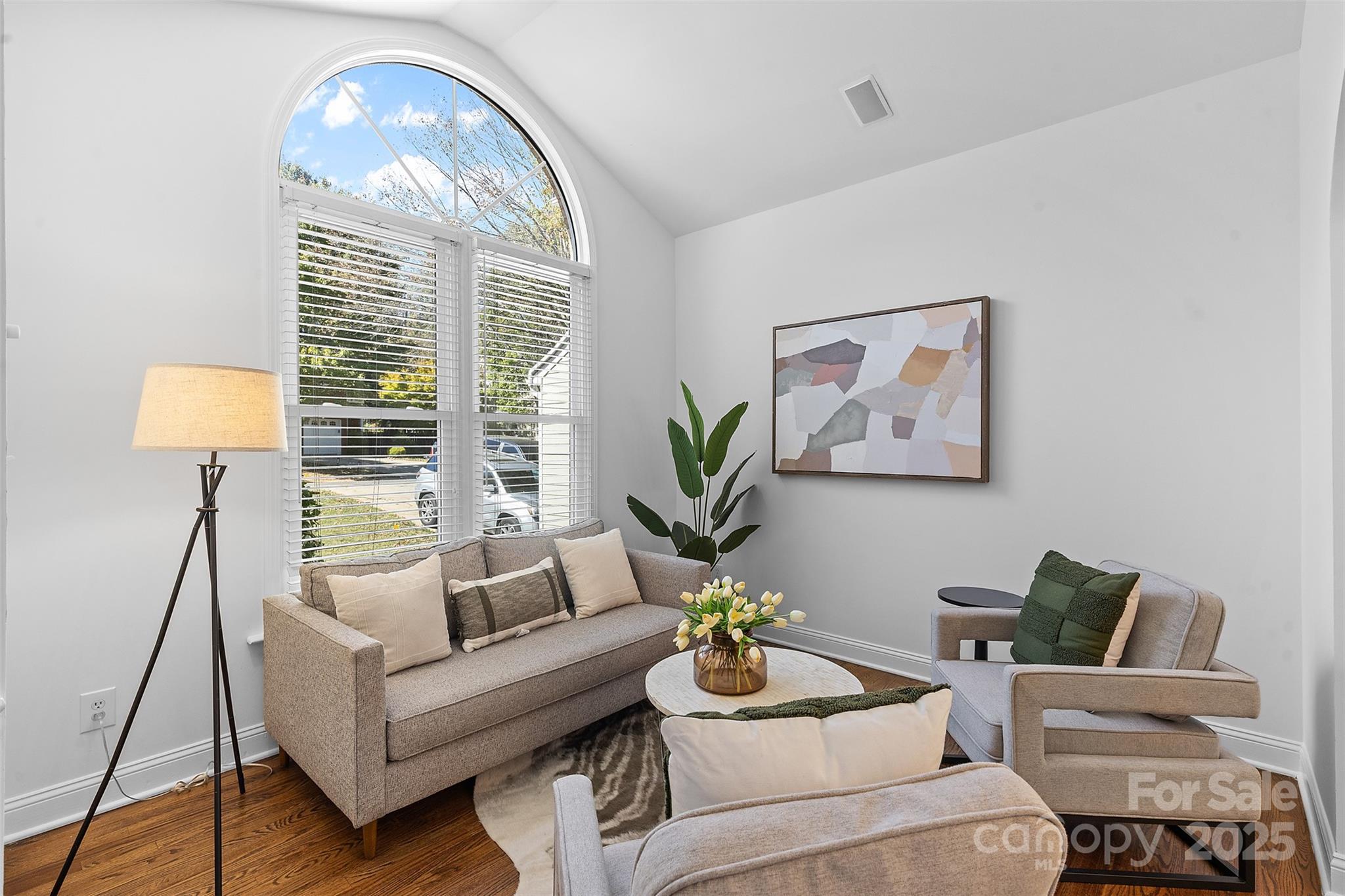 2016 Sablewood Drive