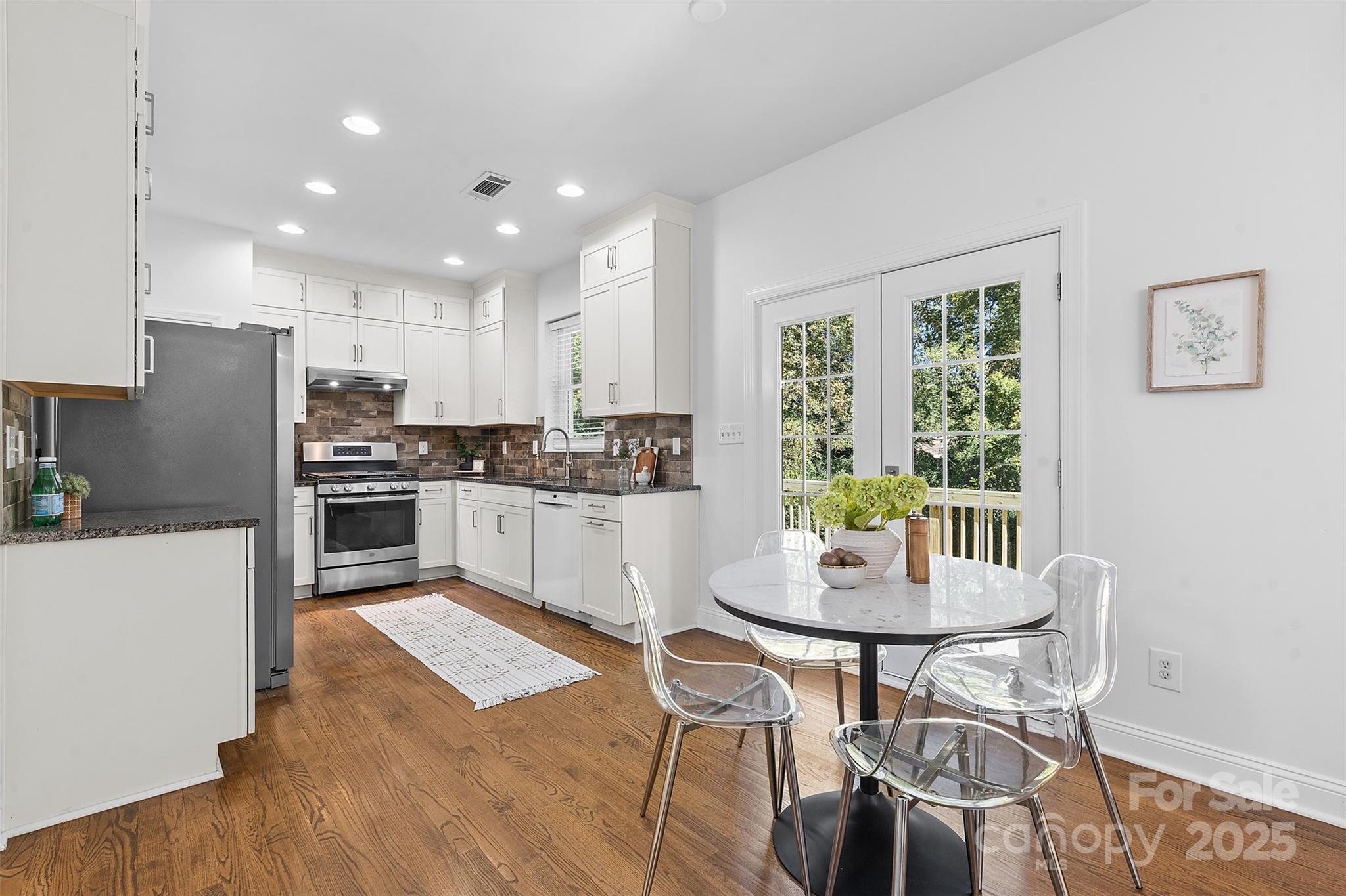 2016 Sablewood Drive