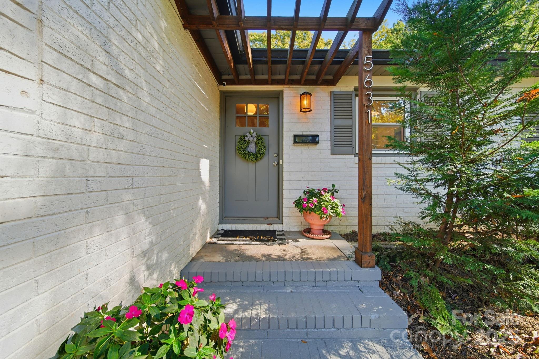 5631 Londonderry Road