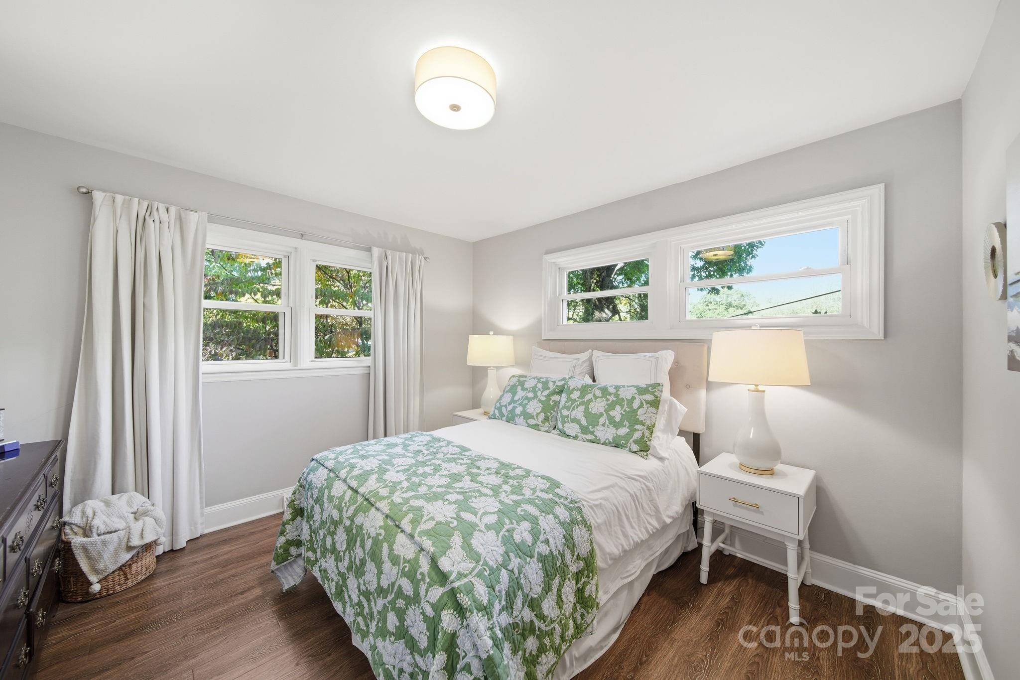 5631 Londonderry Road