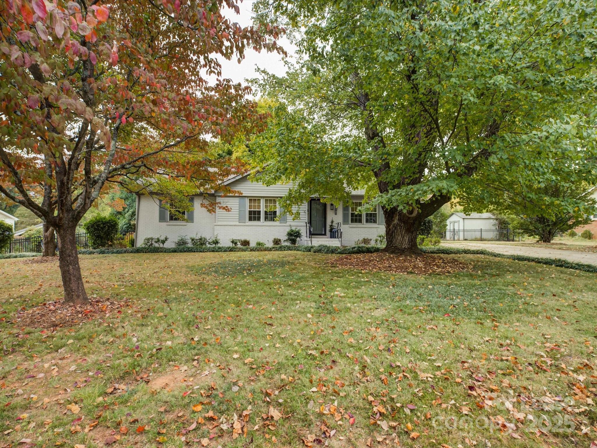 2016 Wedgedale Drive