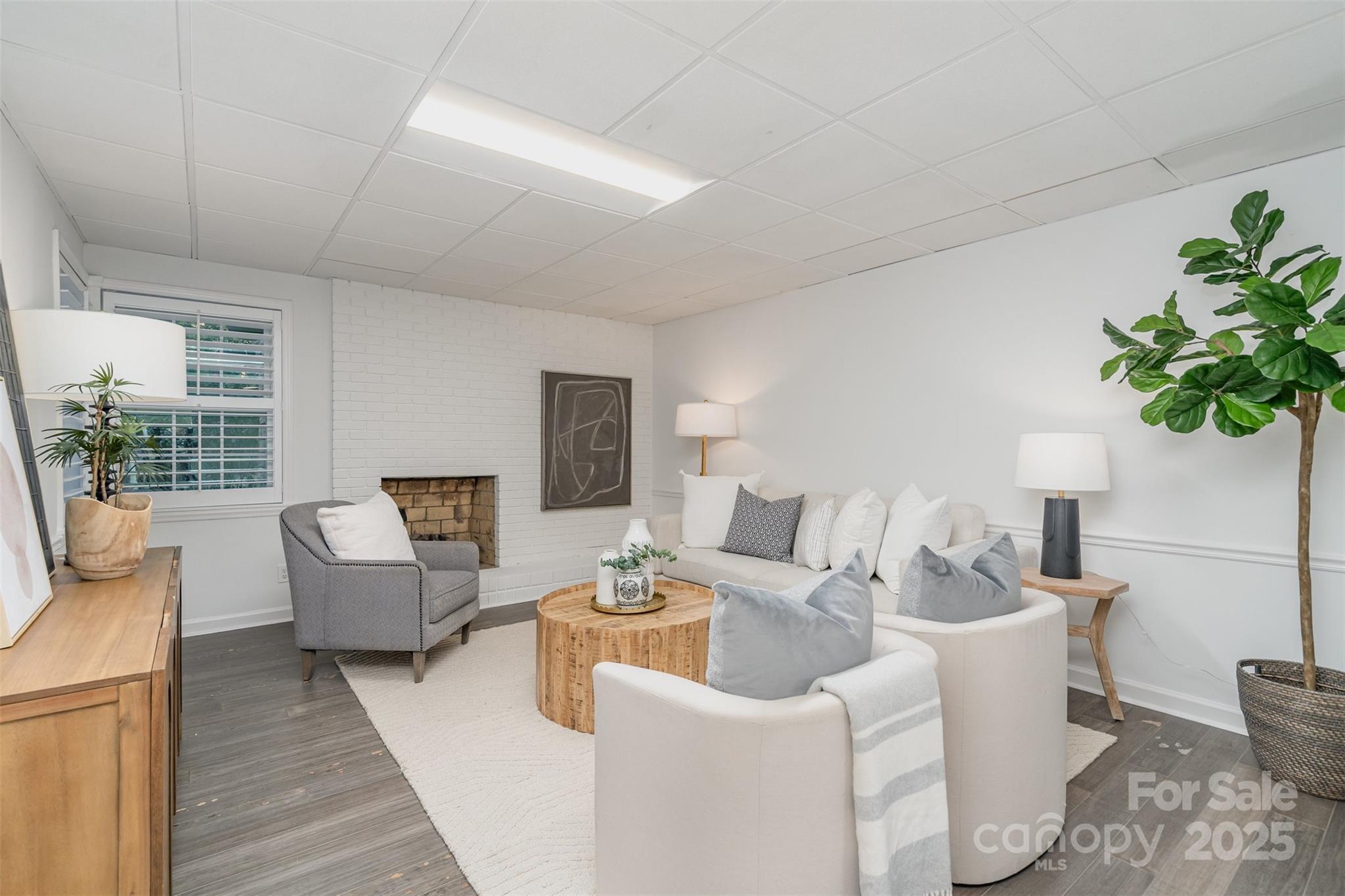 5411 Doncaster Drive