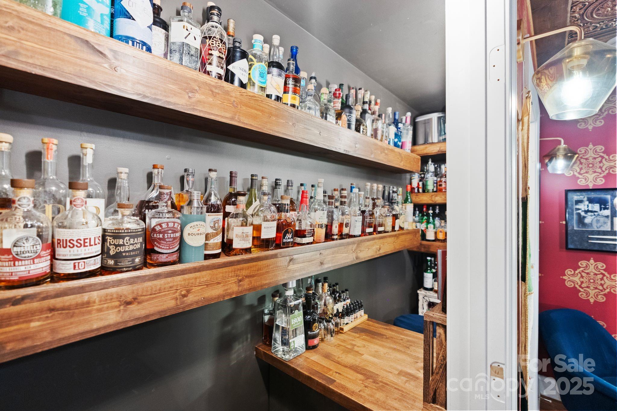 2327 Pinckney Avenue