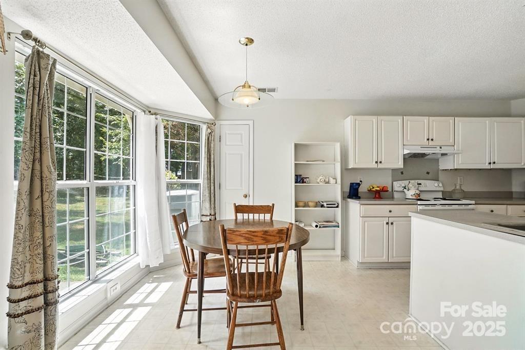 8213 Martindale Lane