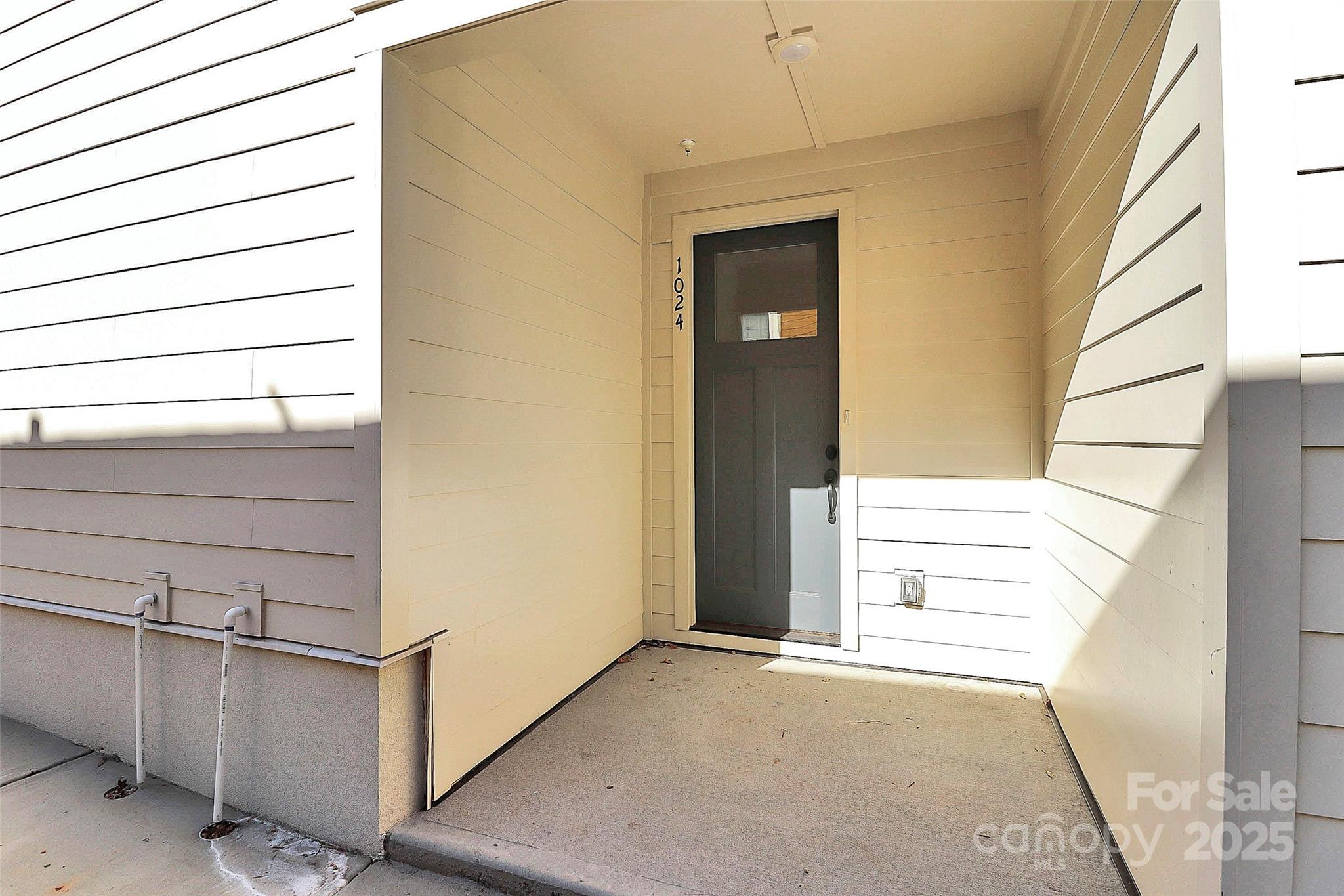 1024 Margaret Brown Street