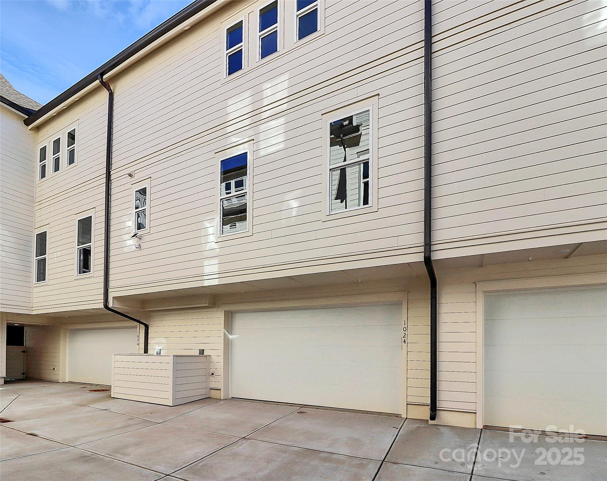 1024 Margaret Brown Street