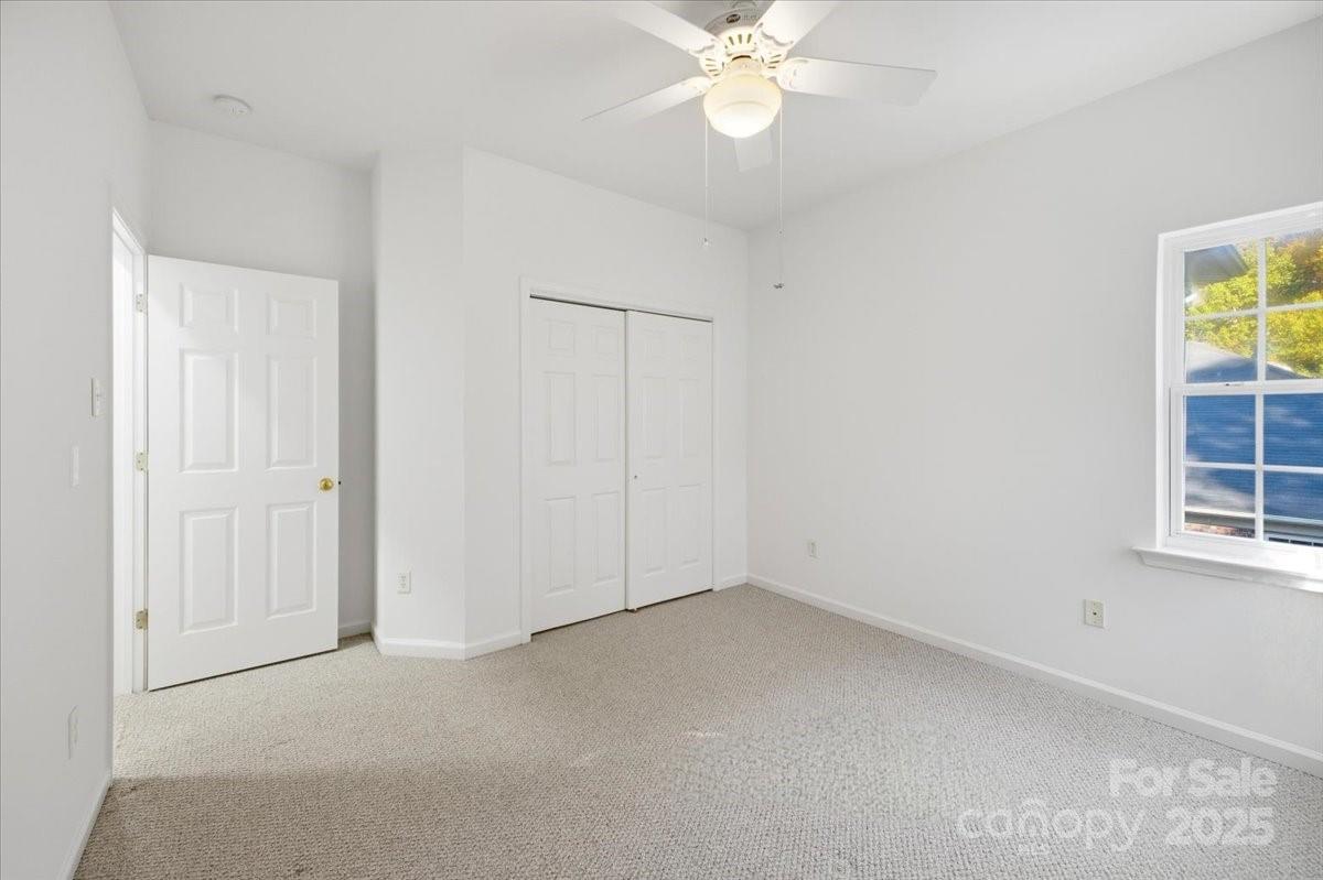 7709 Sedgebrook Drive E