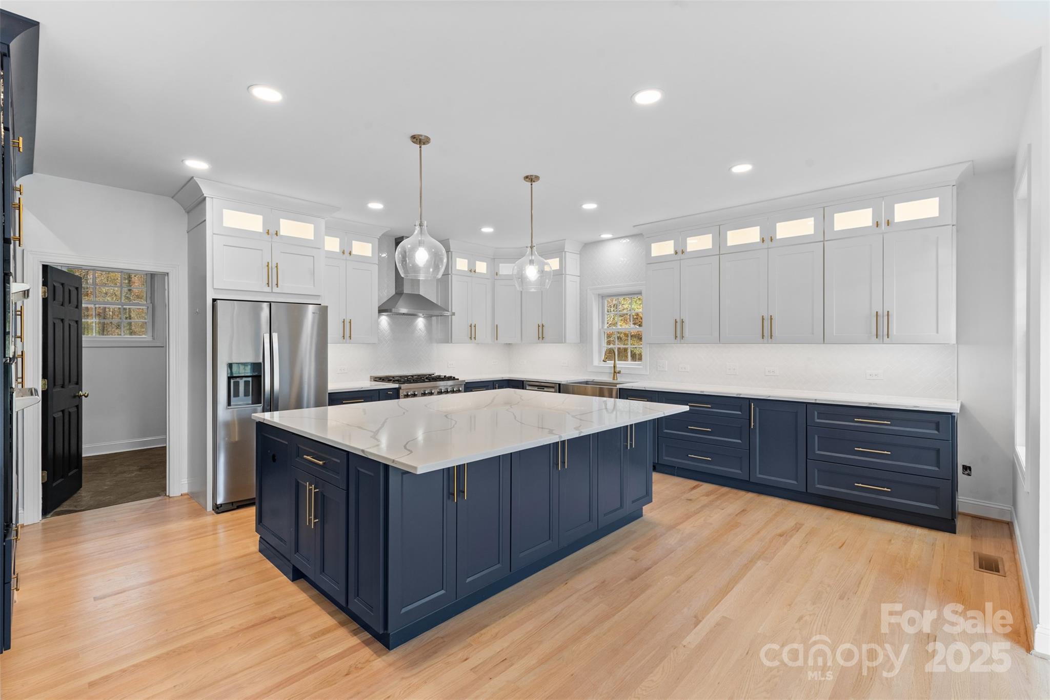 2159 Quiet Cove Lane