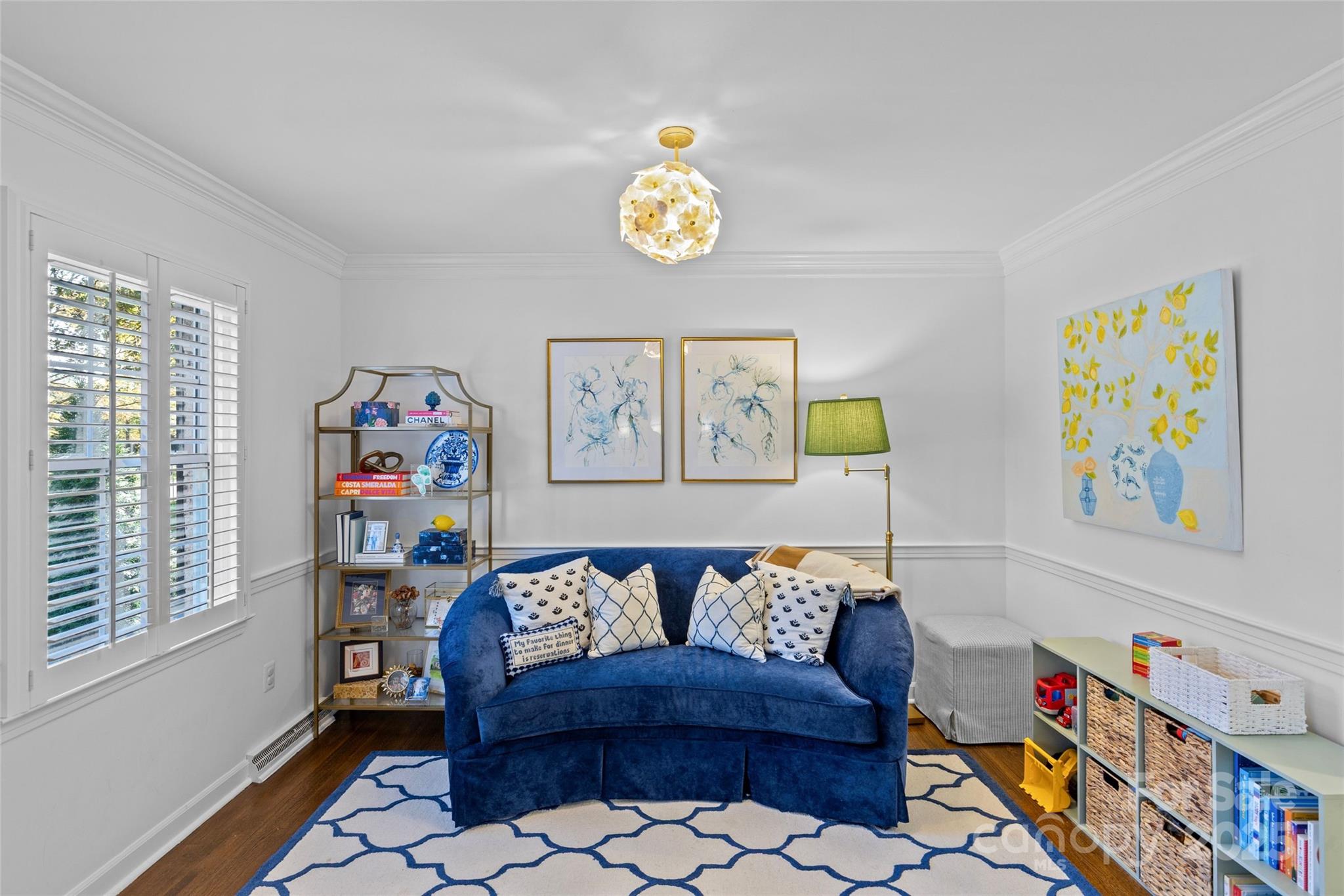 7526 Whistlestop Road