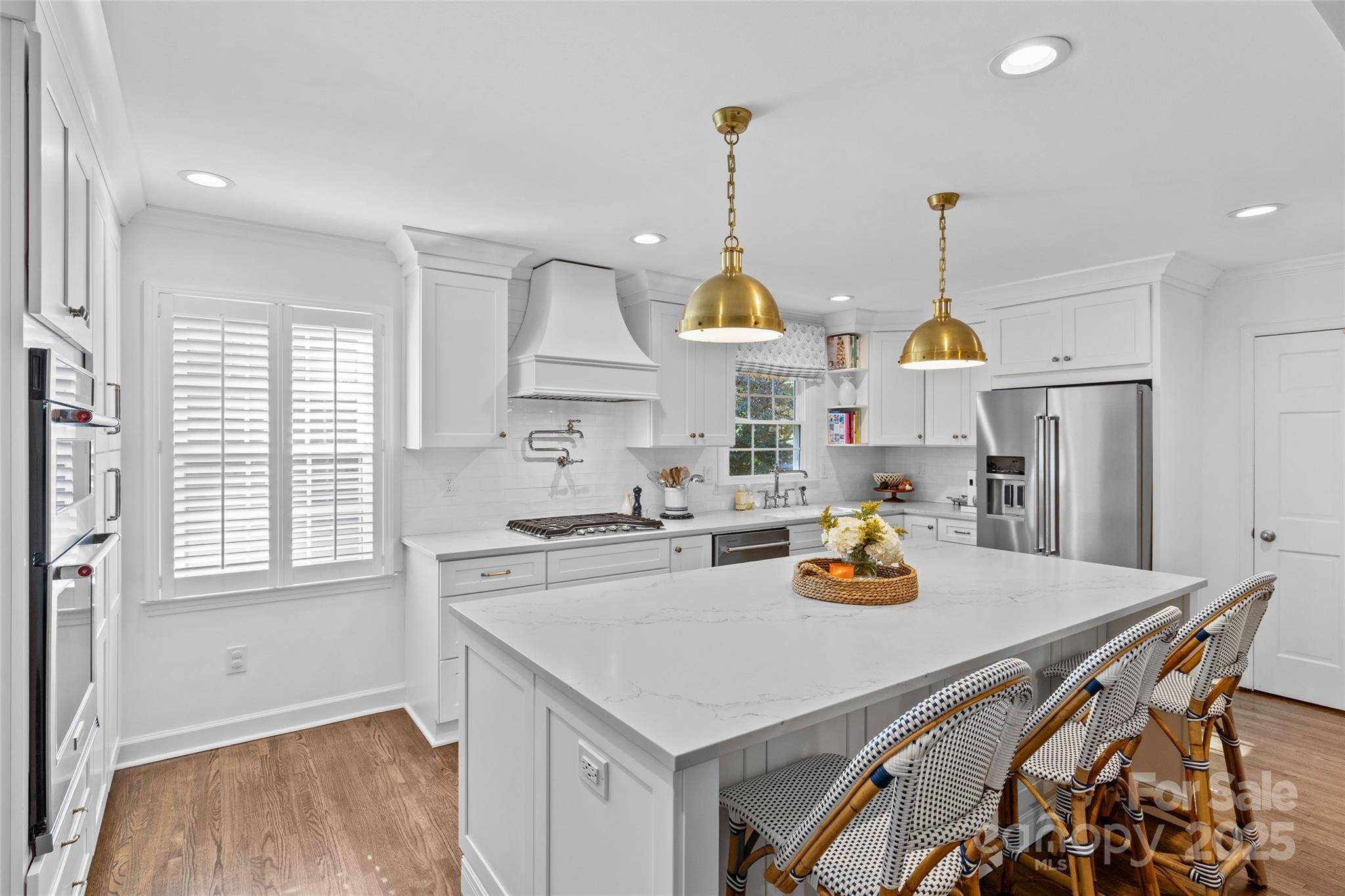 7526 Whistlestop Road