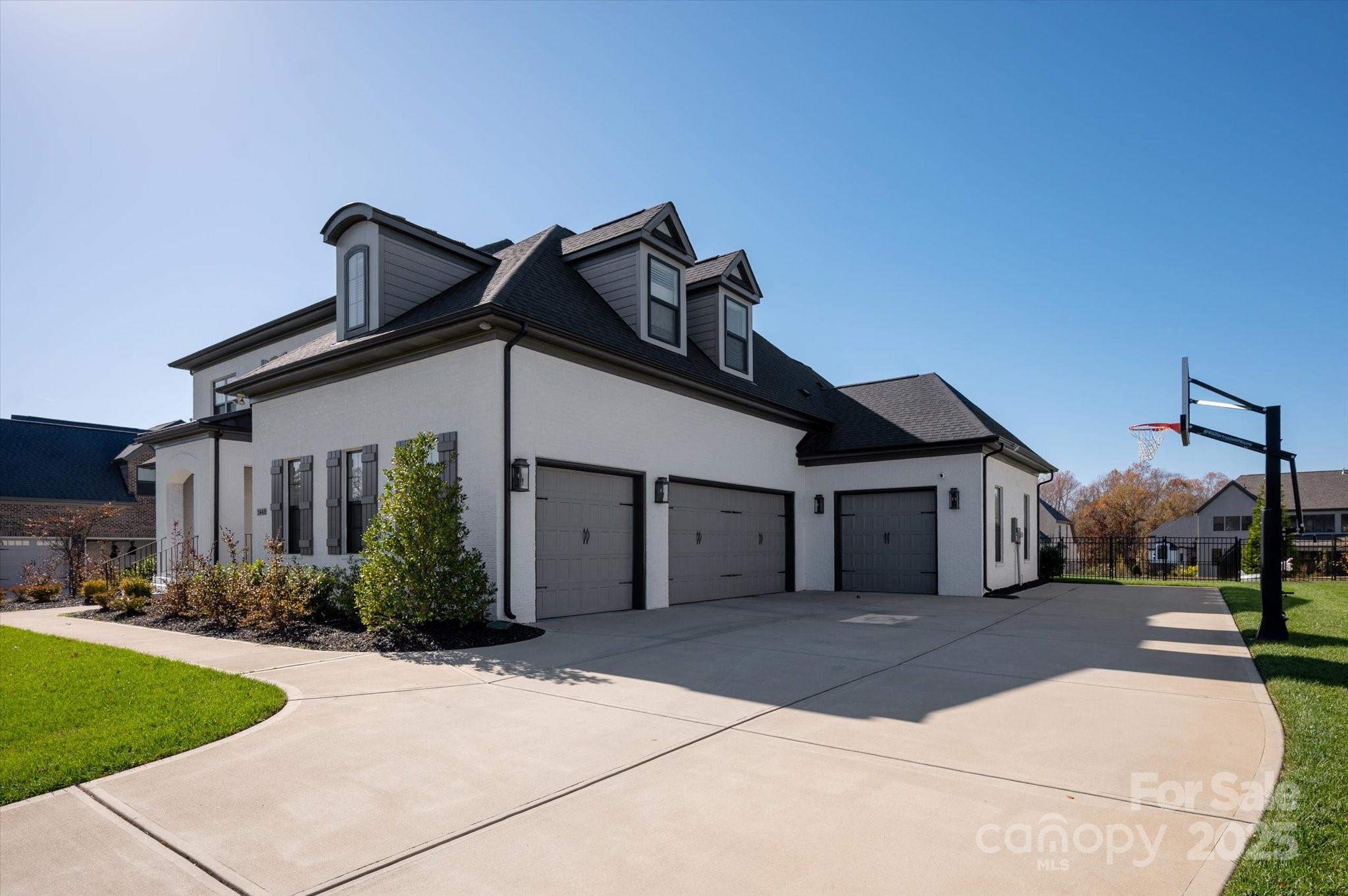 1442 Cherry Laurel Drive