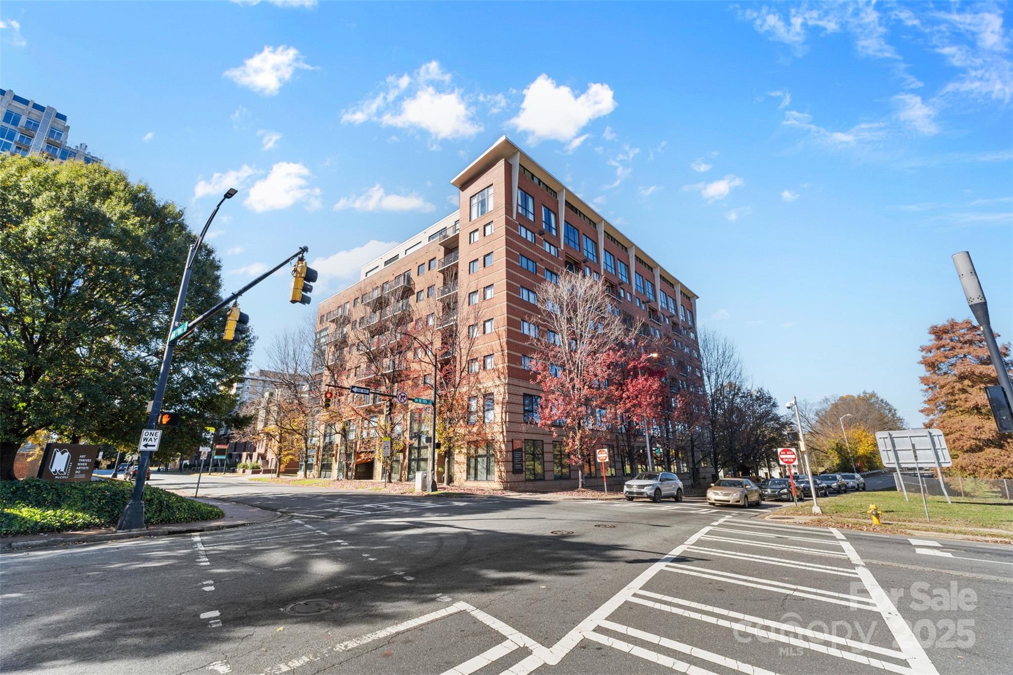 715 N Church Street Unit: 502