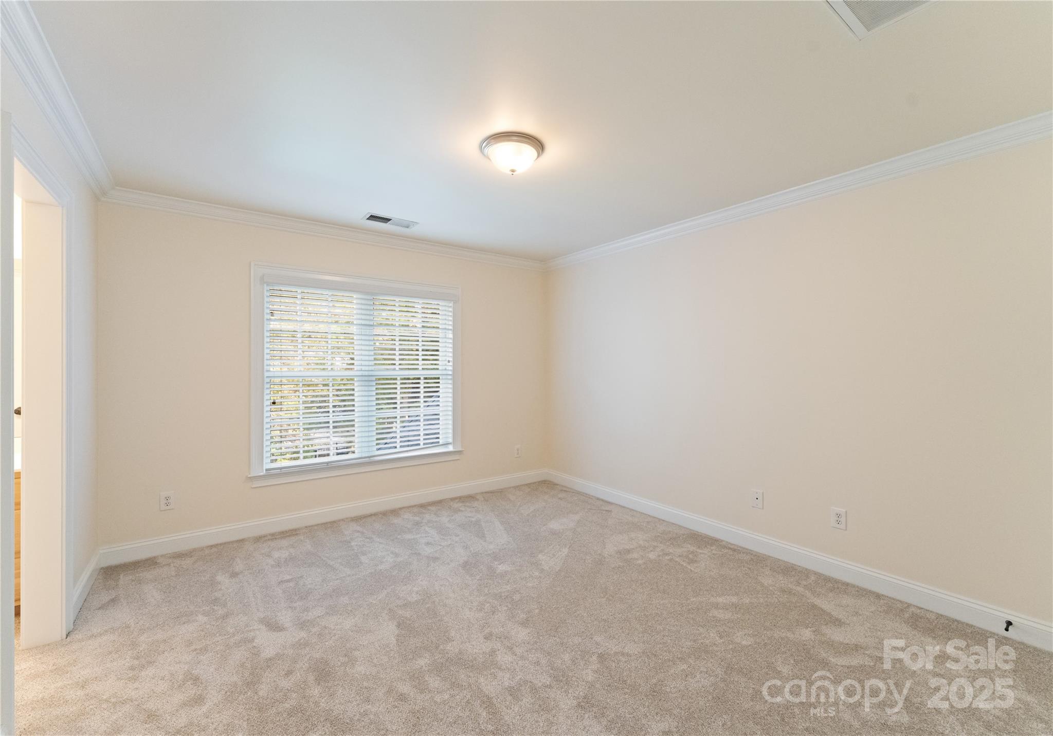 6412 Robin Hollow Drive