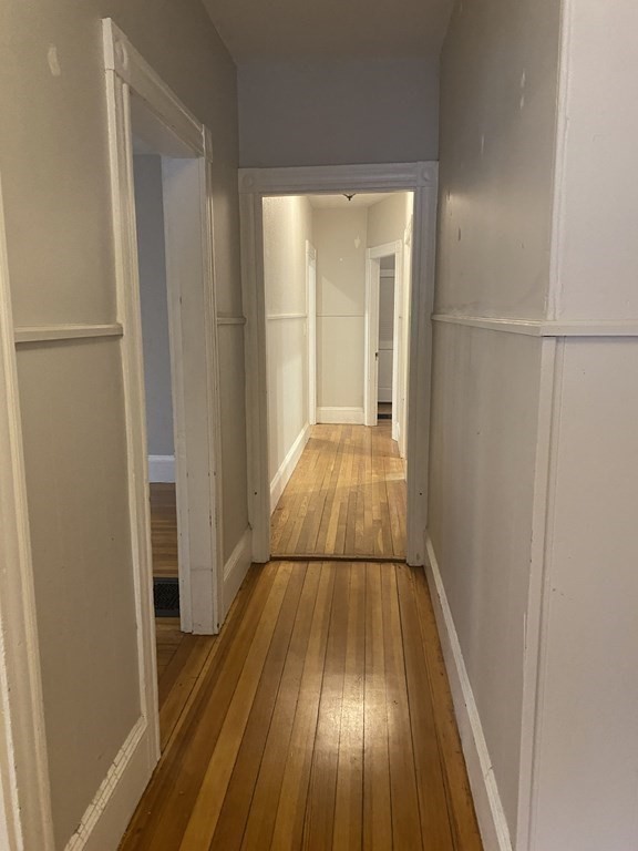32 Garland Street Unit: 1