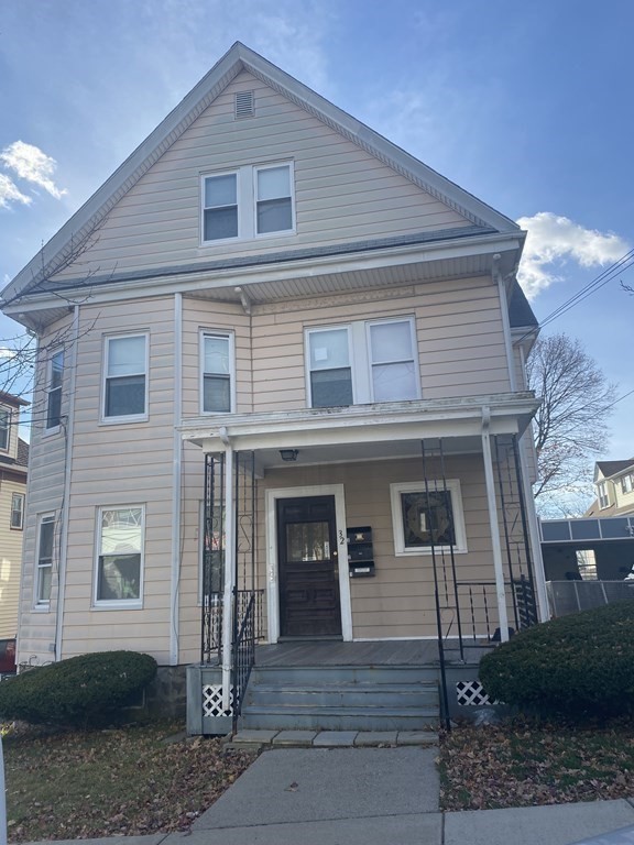 32 Garland Street Unit: 1
