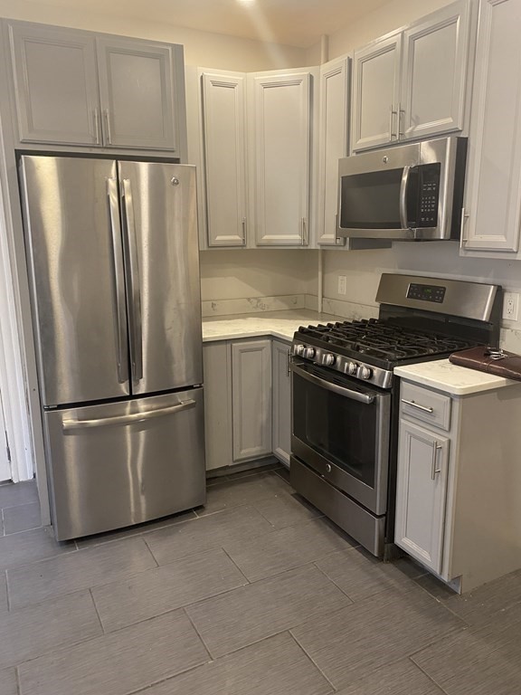 32 Garland Street Unit: 1