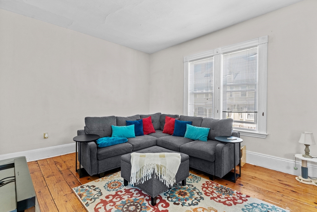 12 Highland Ave