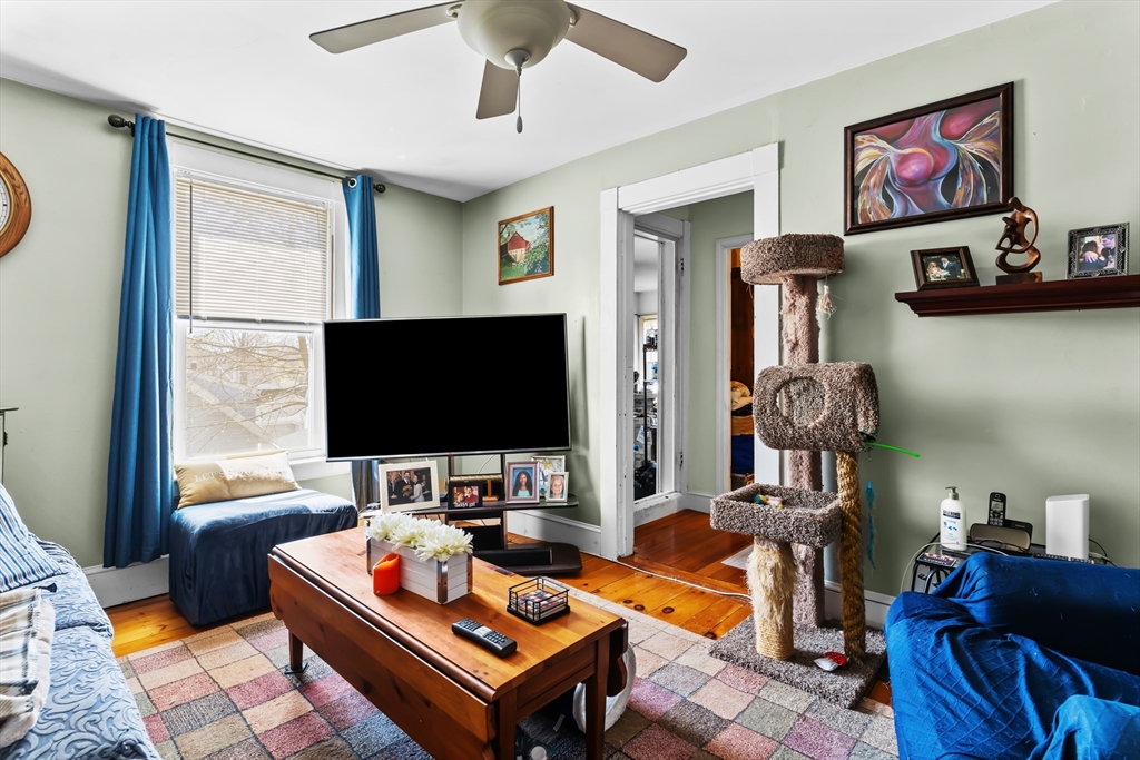 12 Highland Ave