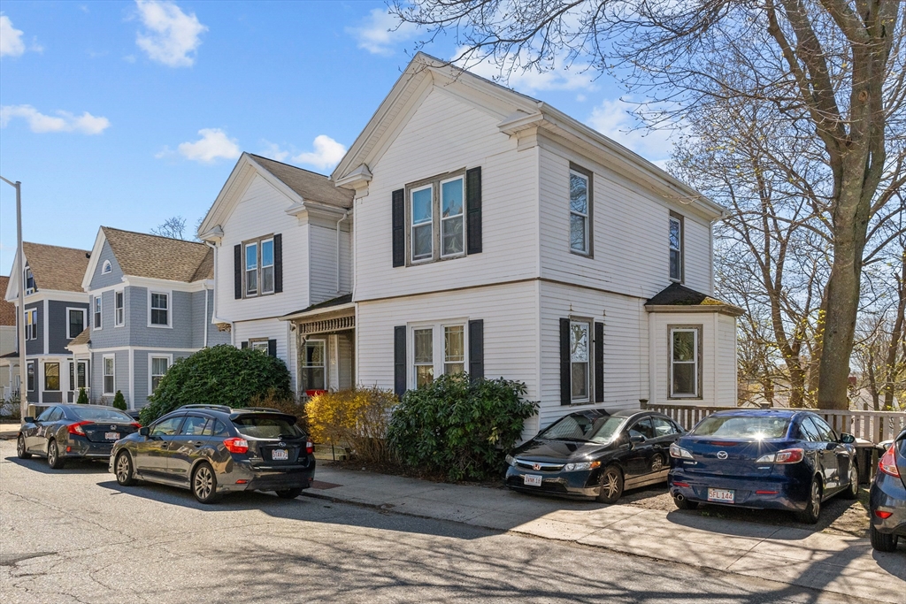 12 Highland Ave