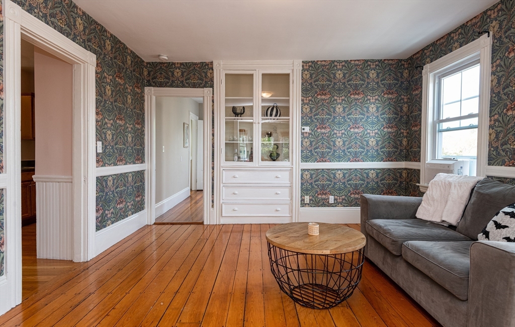 19 Gedney St. # 3