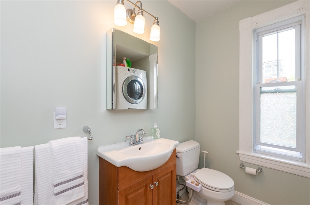 19 Gedney St. # 3