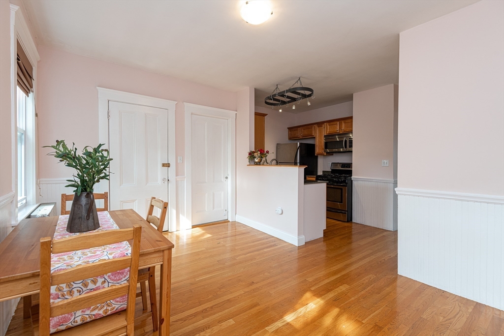 19 Gedney St. # 3
