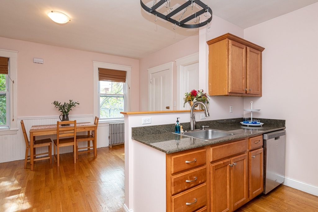 19 Gedney St. # 3