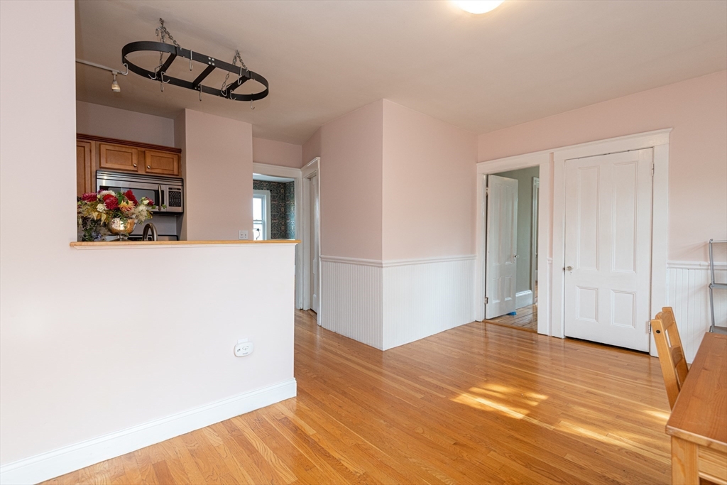19 Gedney St. # 3