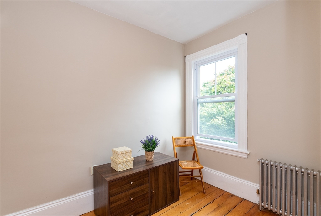 19 Gedney St. # 3