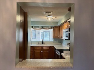 33 Maplewood Ave # 20