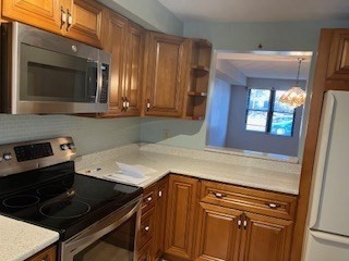 33 Maplewood Ave # 20