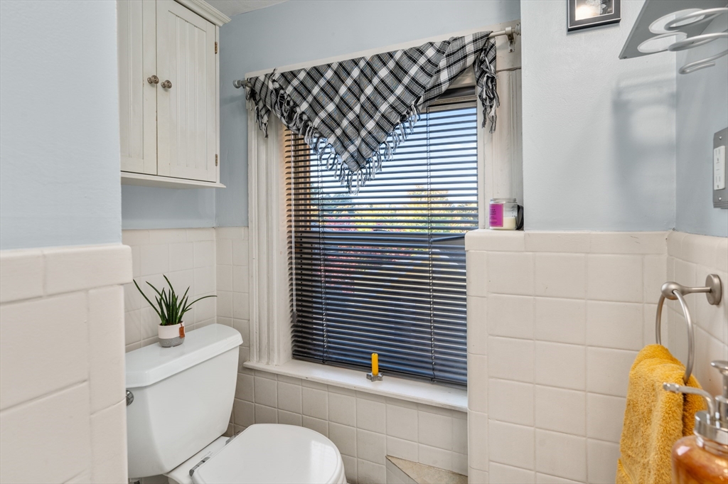31 Lenox Rd # 3