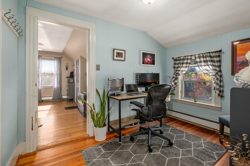 31 Lenox Rd # 3