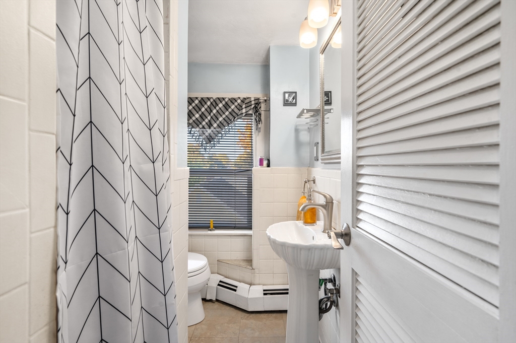 31 Lenox Rd # 3