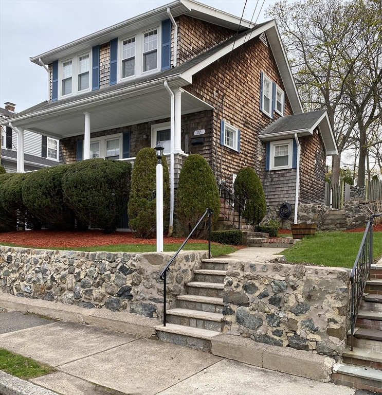 17 Warwick St