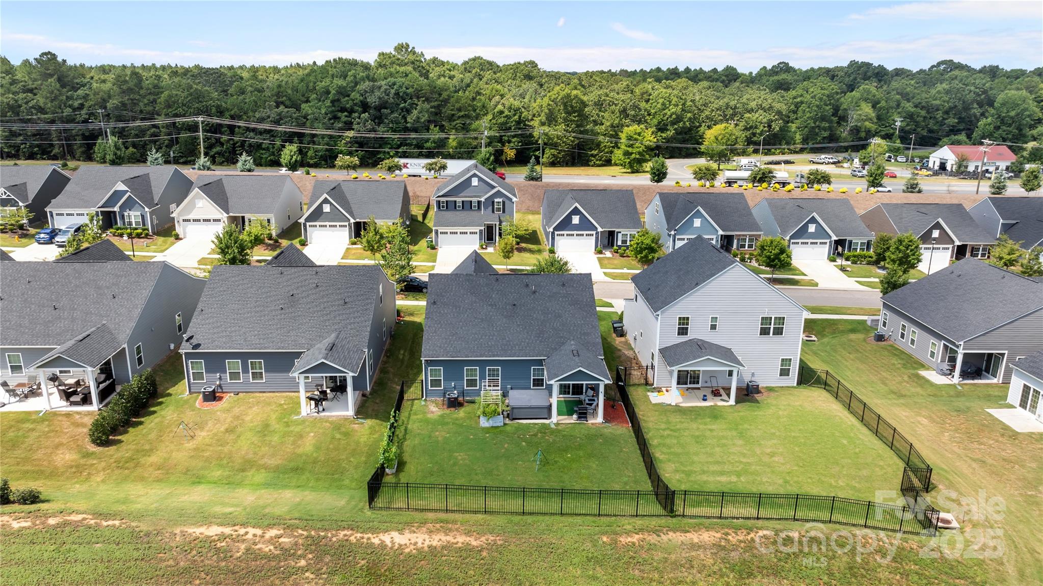 1915 Slippery Rock Lane