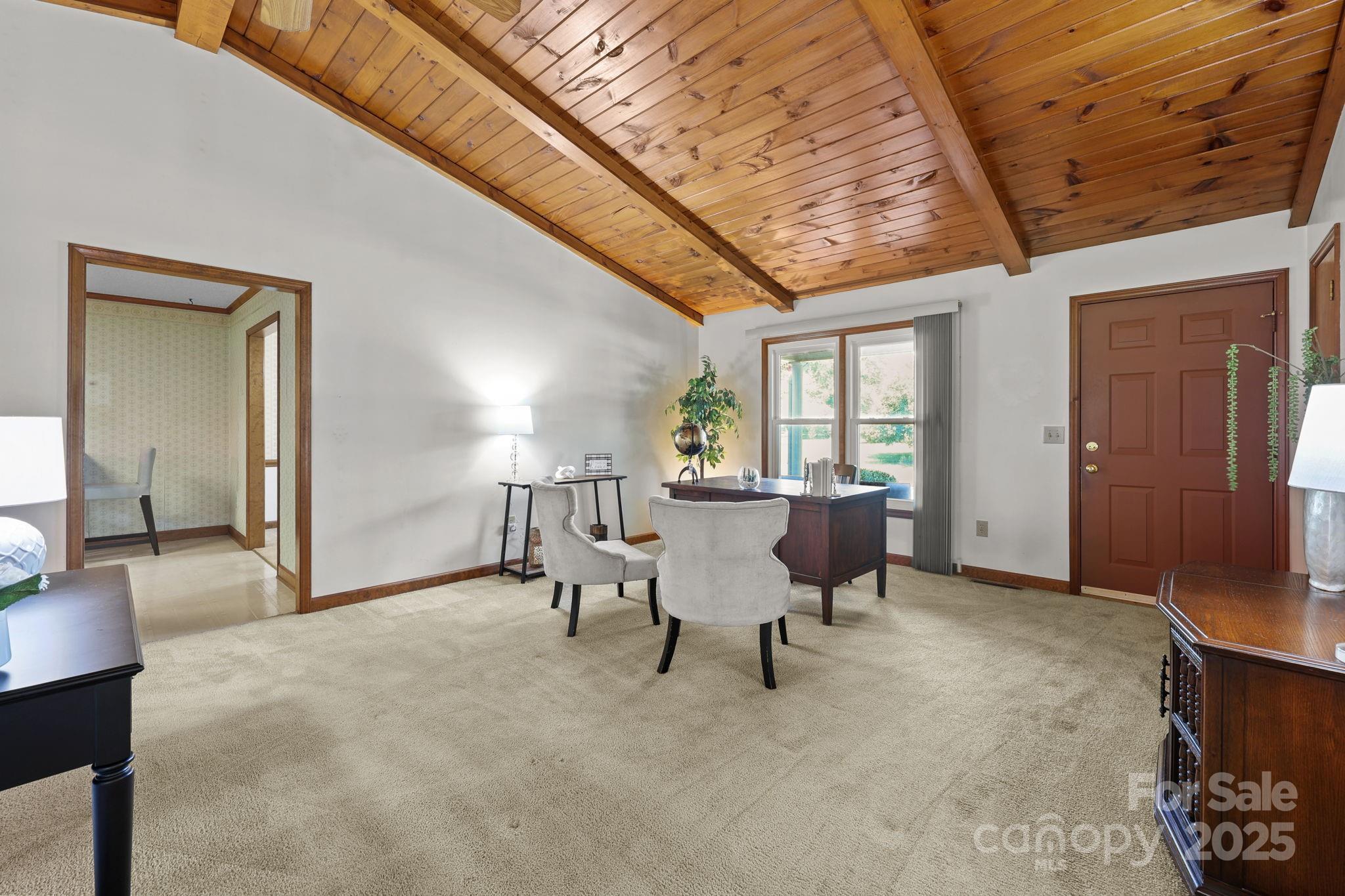 8613 Middleton Circle