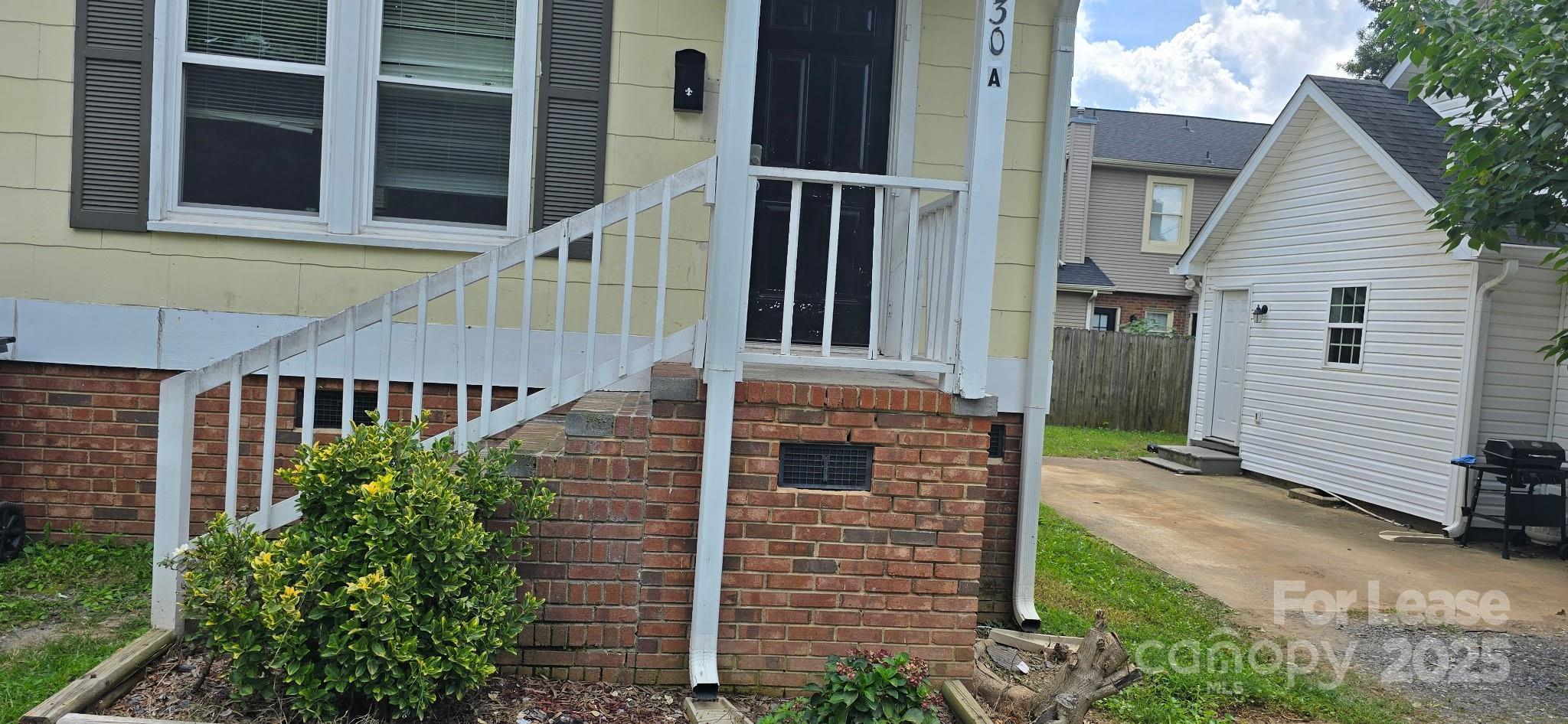 1130 Camden Avenue Unit: A