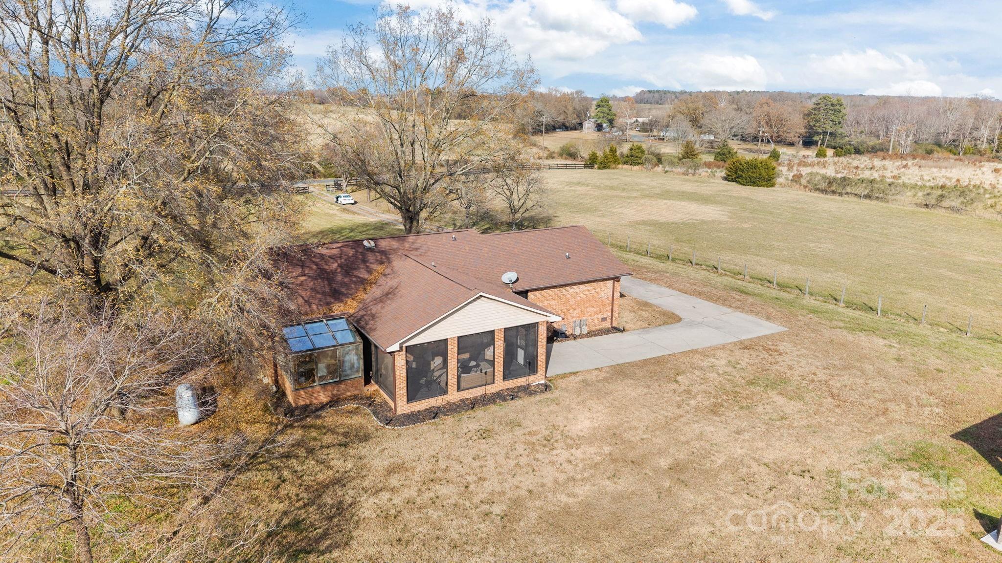 1422 Old Peachland Road