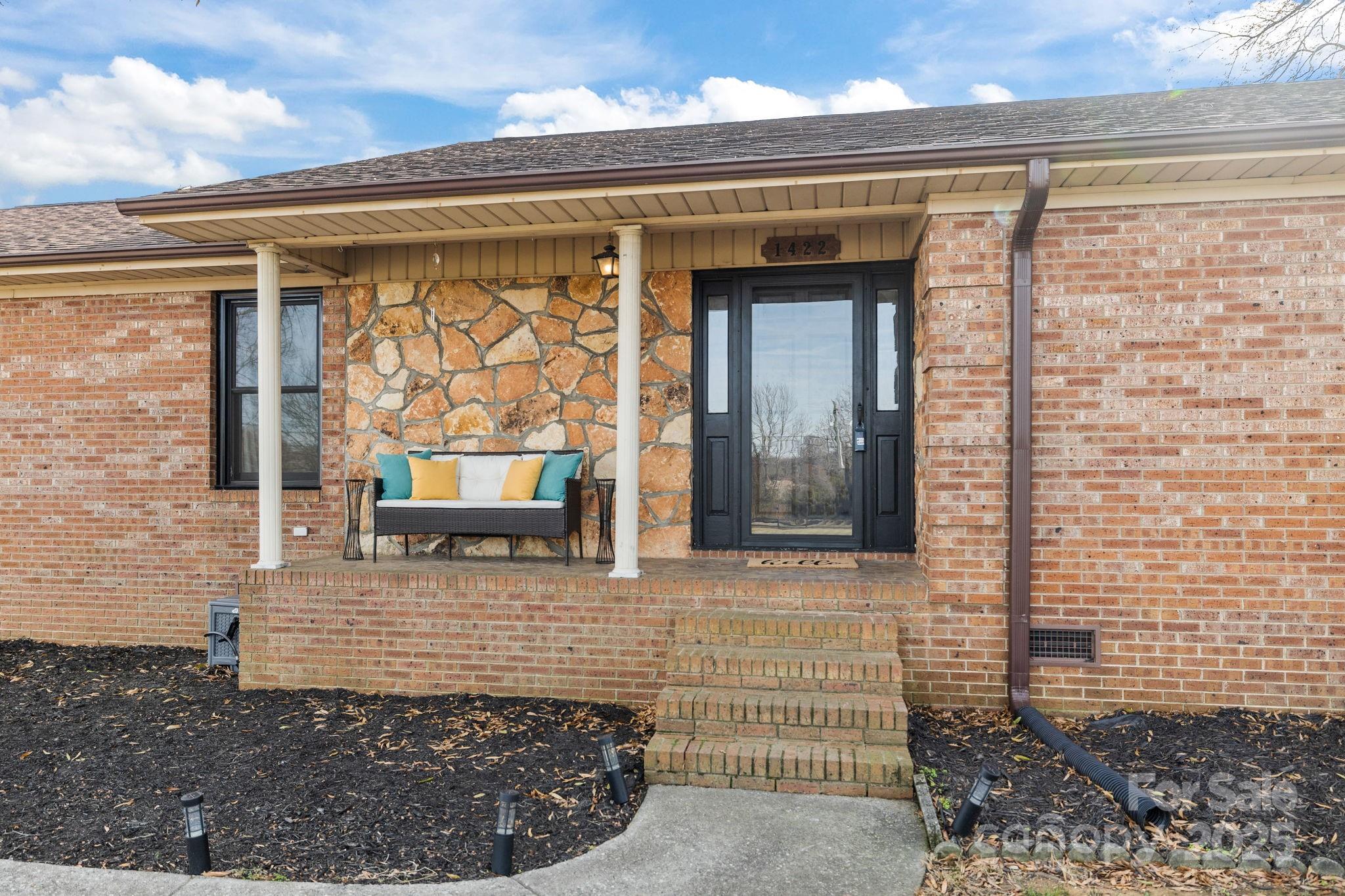 1422 Old Peachland Road