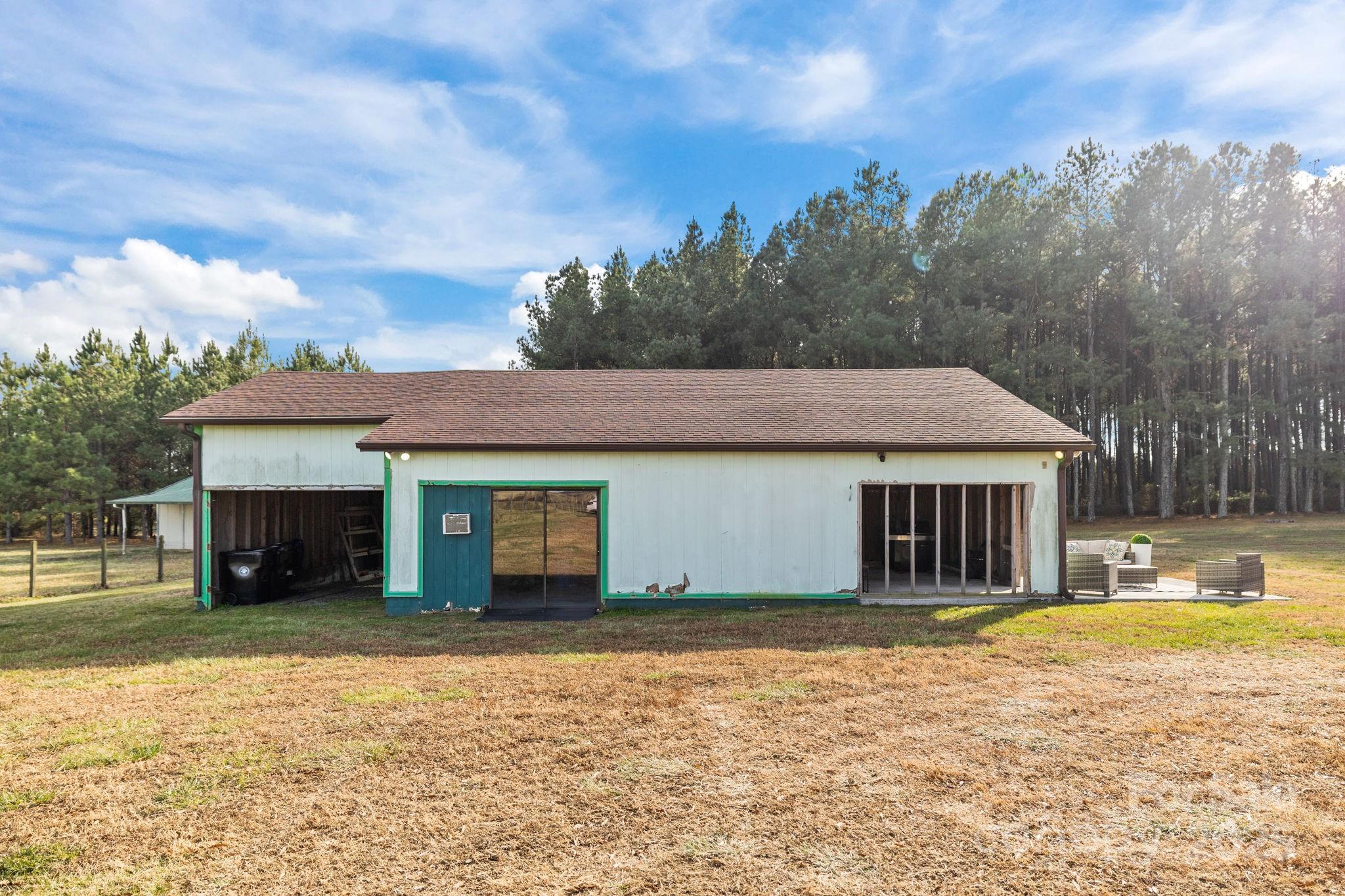 1422 Old Peachland Road