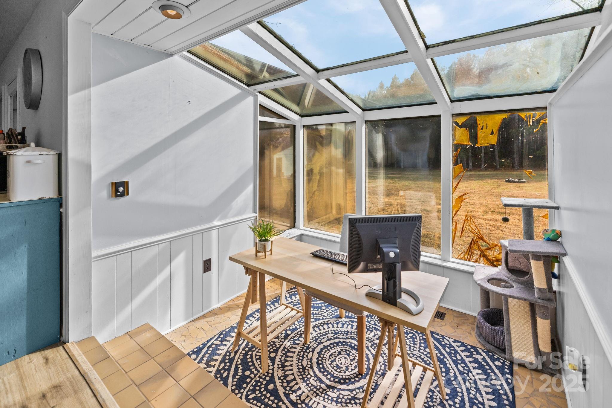 1422 Old Peachland Road