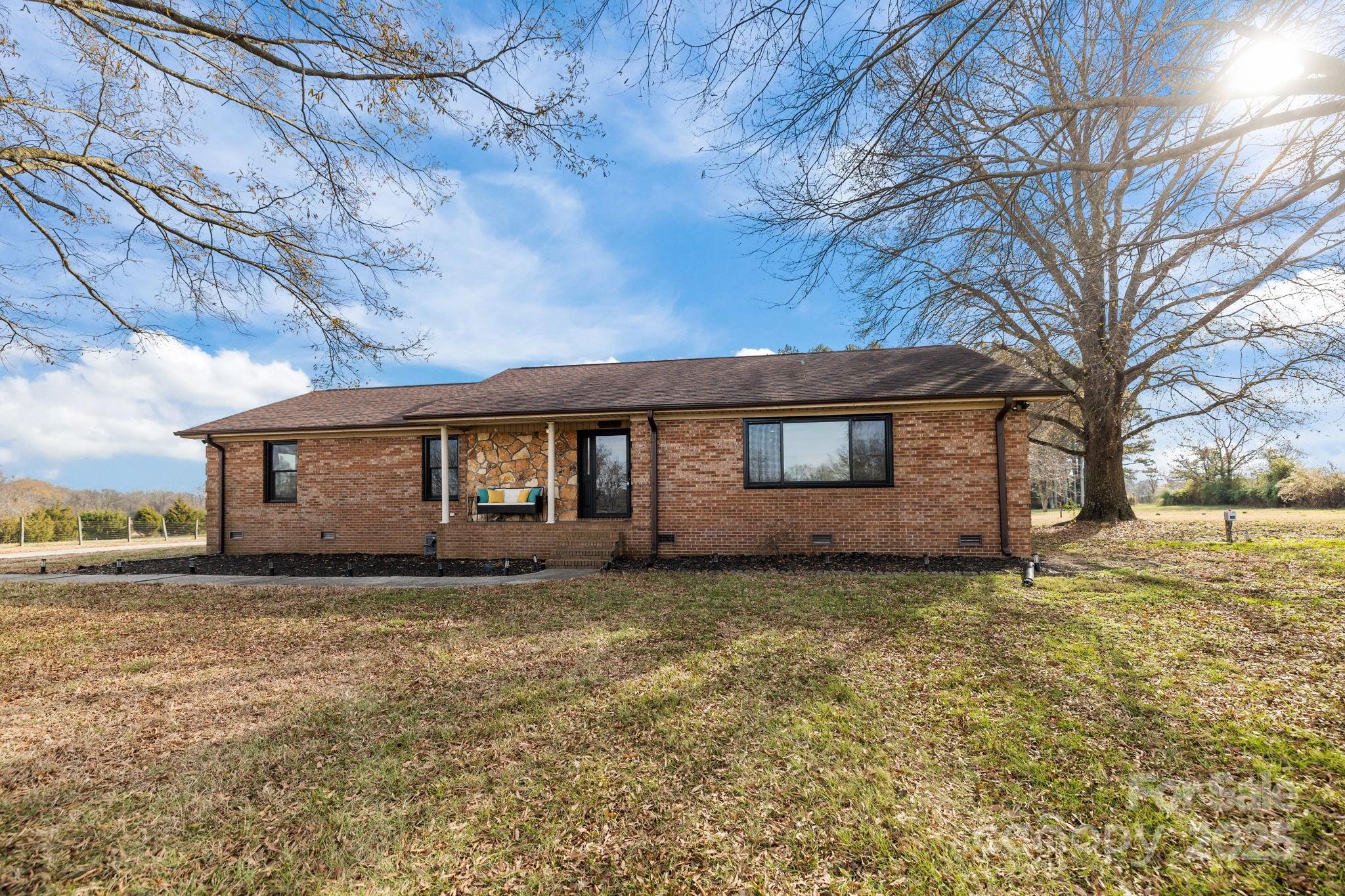 1422 Old Peachland Road