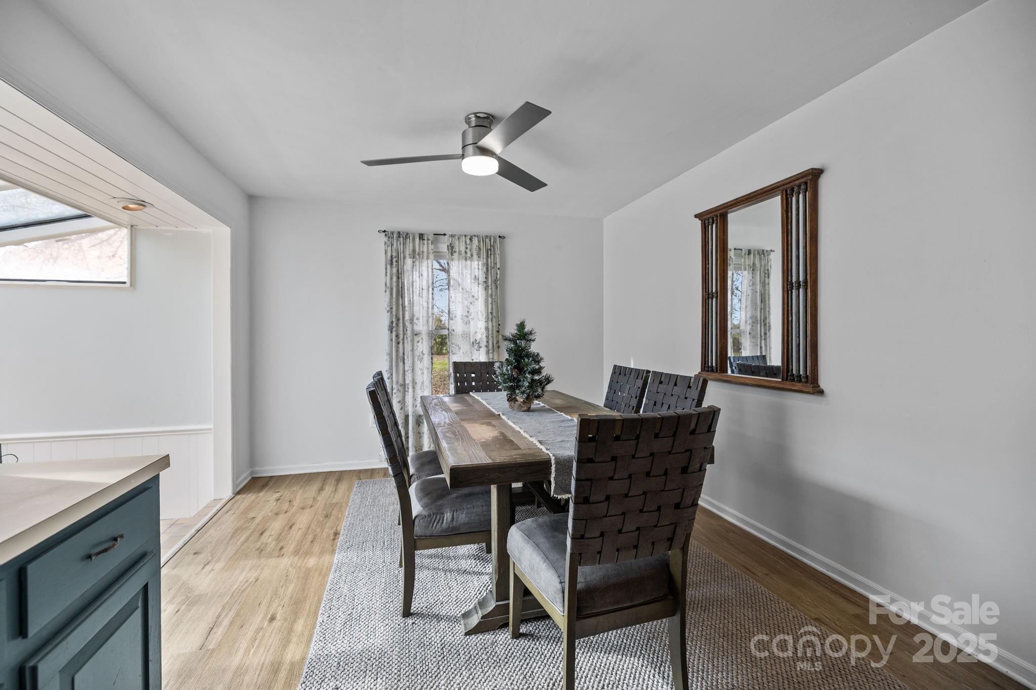 1422 Old Peachland Road