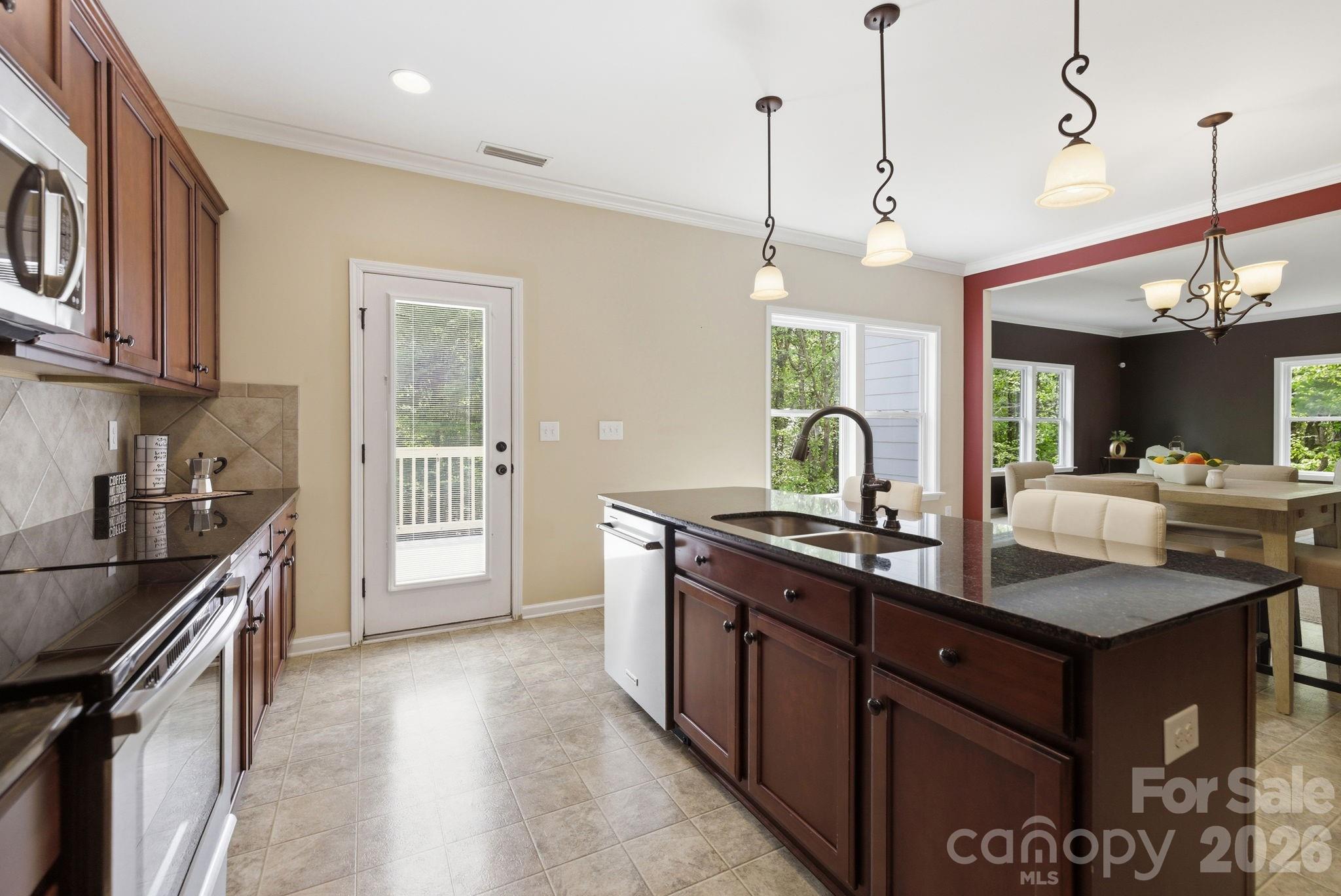 5404 Cotton Top Court