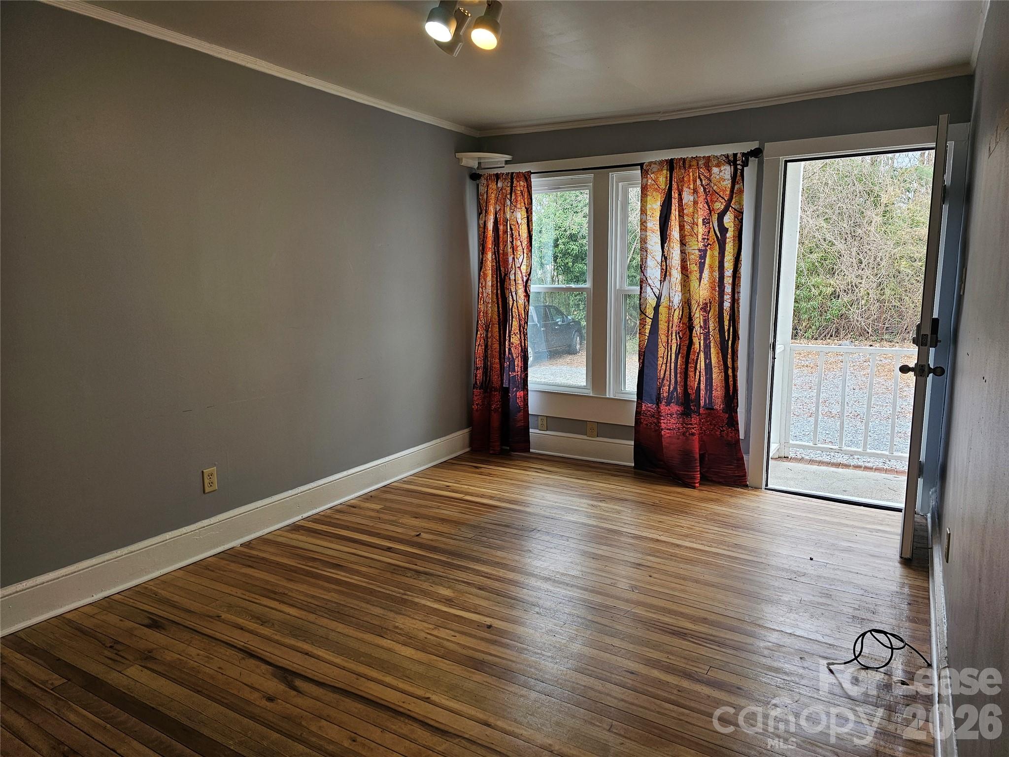 1130 Camden Avenue Unit: B